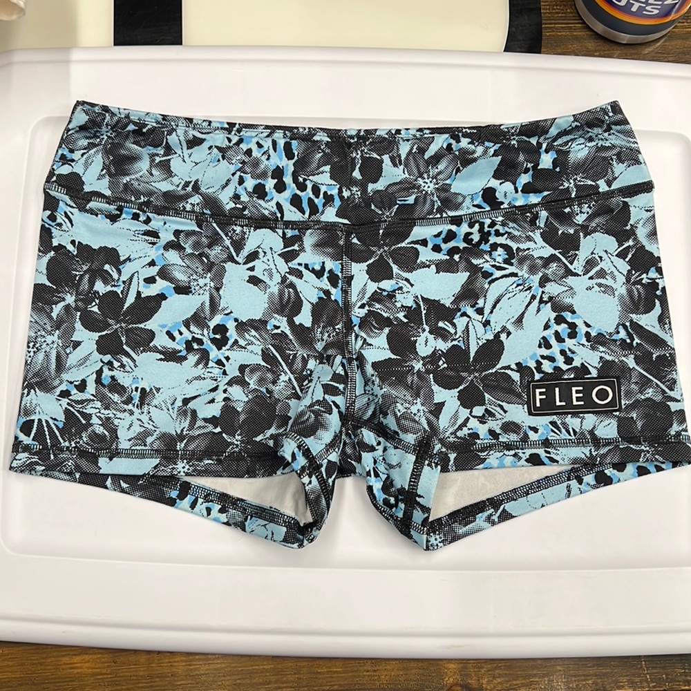 3.25 Fleo Brasil shorts